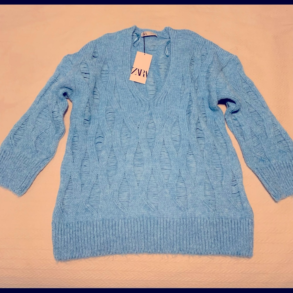 Zara blue sweater! 💙